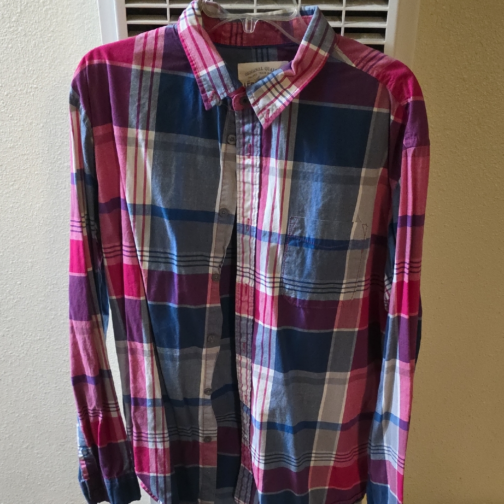 Aeropostale Men's Plaid Shirt - Pink and Blue